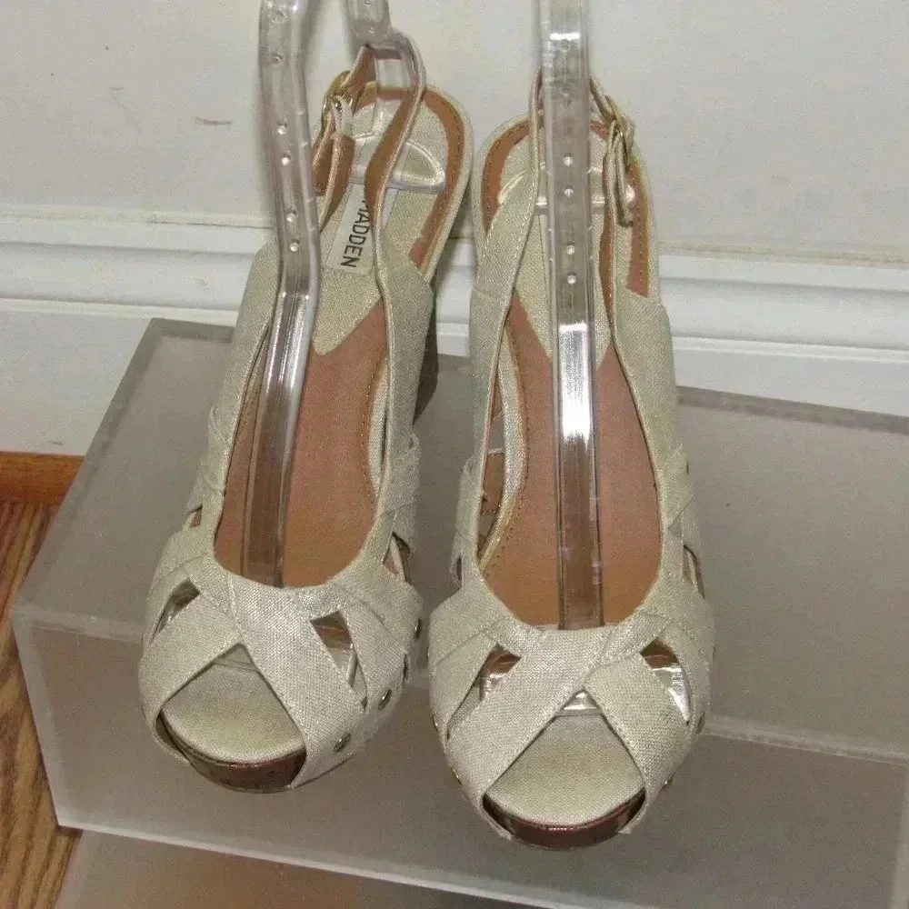 STEVE MADDEN Crazzy Wedge Sandals Shoes Size 8.5M